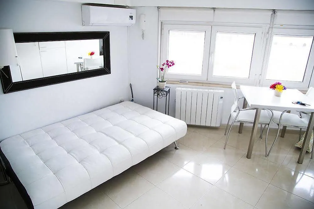 Apartment Suncity Loft La Rosaleda Malaga
